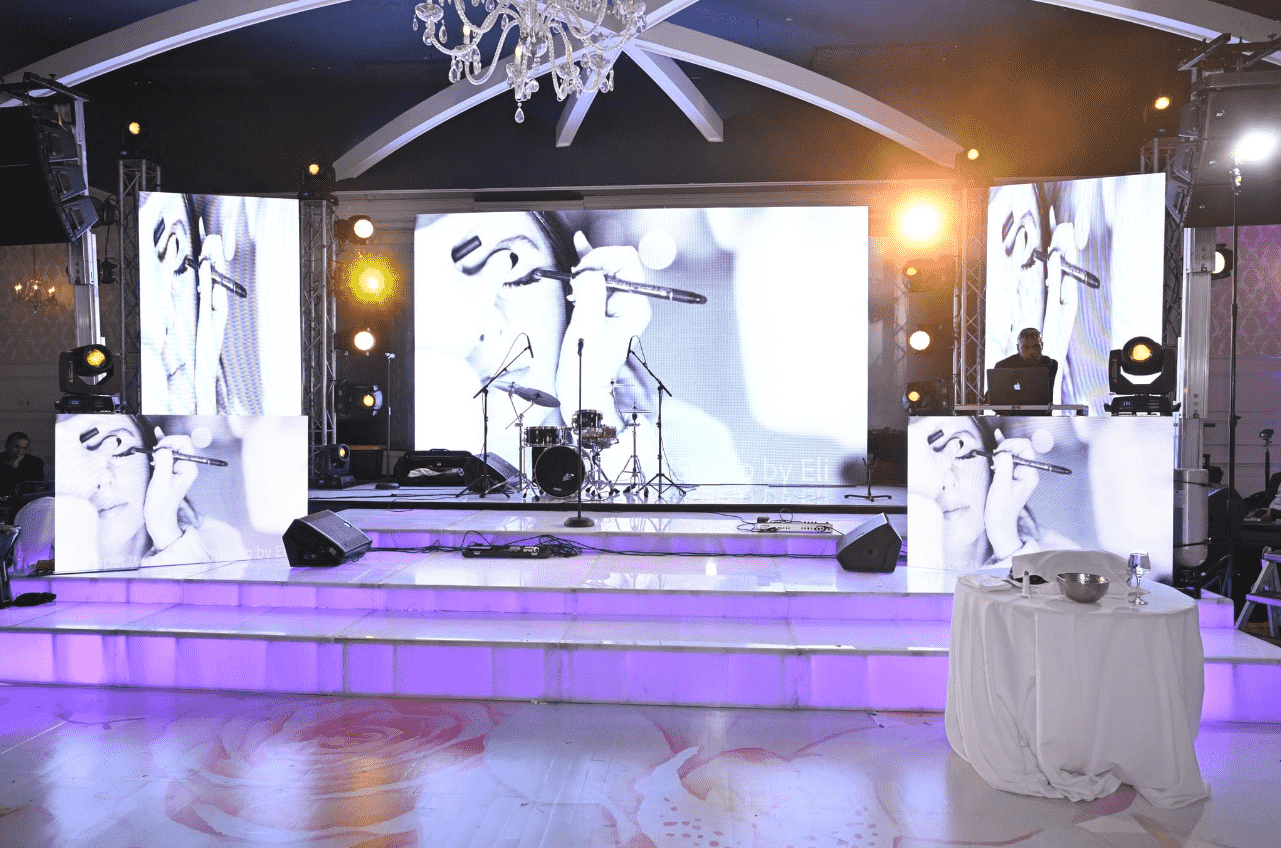 Evaluating Hardware Options for Front and Rear Access Panels in LED Video Wall Installations